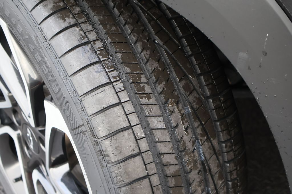 Thumbnail: 2024 Chevrolet Trax - 14