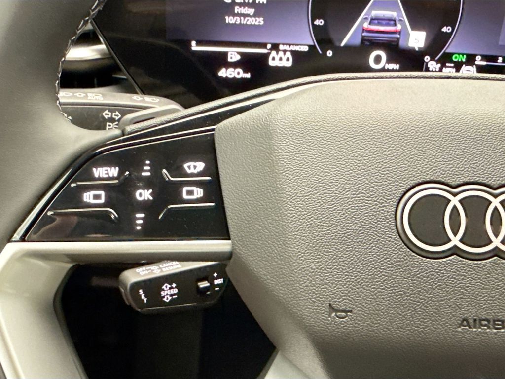 Thumbnail: 2025 Audi Q5 - 11