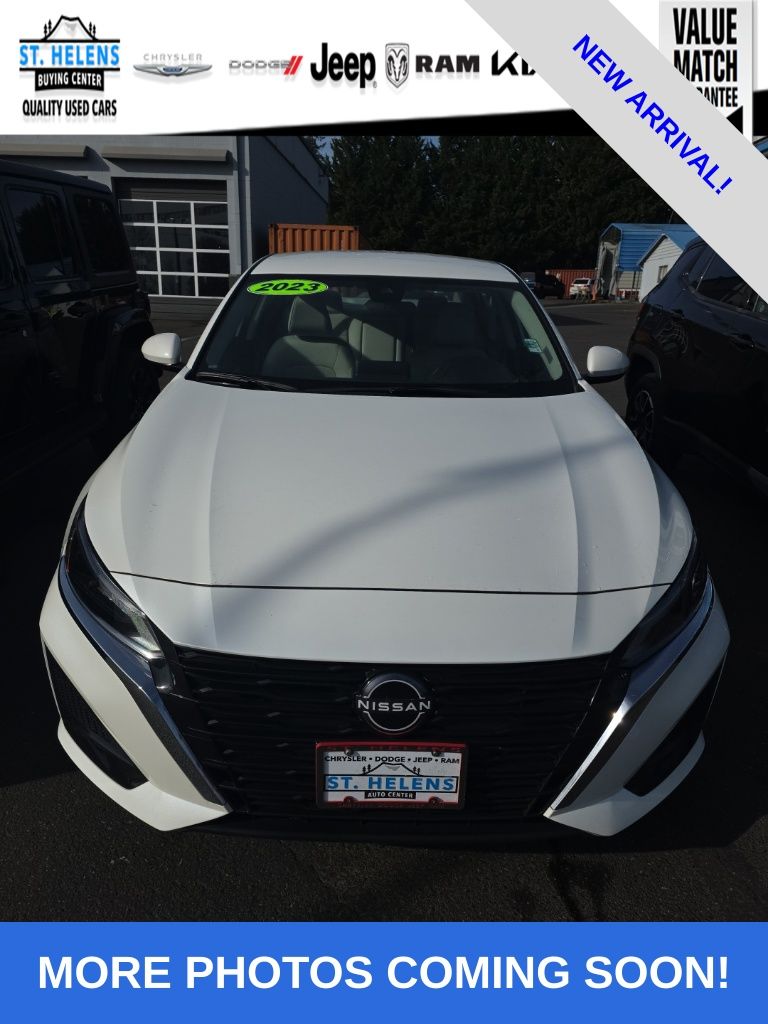2023 Nissan Altima 2.5 SV