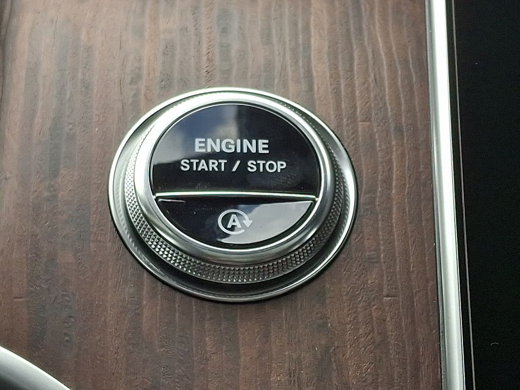 Thumbnail: 2026 Mercedes-Benz GLC - 15