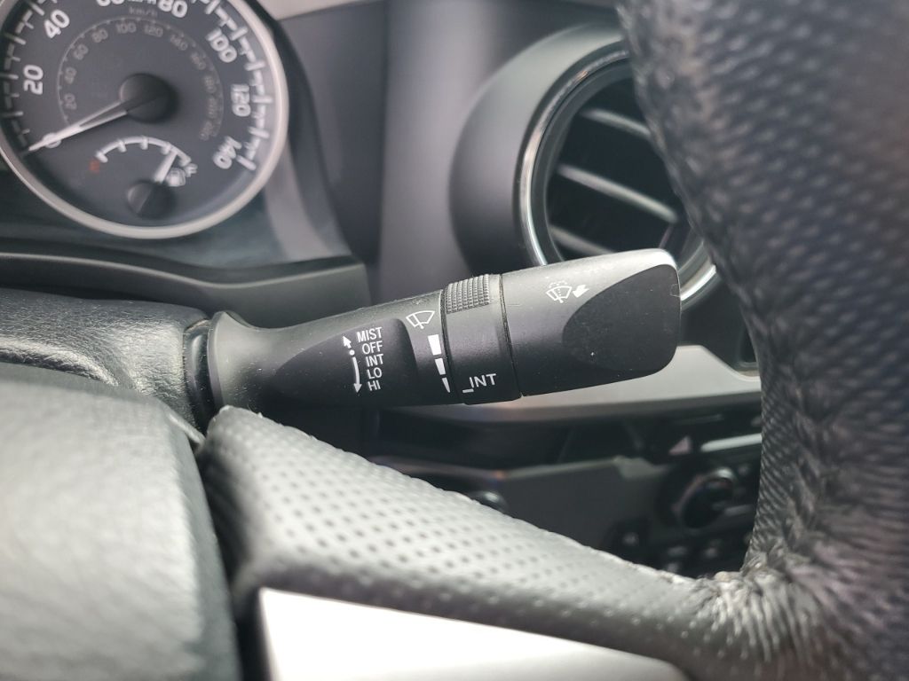 Used Car 2018 Toyota Tacoma  For Sale Under $25,000 In Austin, Texas