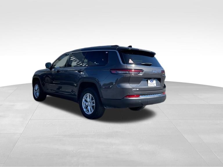 2023 Baltic Gray Metallic Clearcoat Jeep Grand Cherokee L Laredo 4X4 SUV