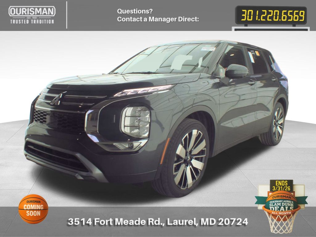 2025 Mitsubishi Outlander SE FWD