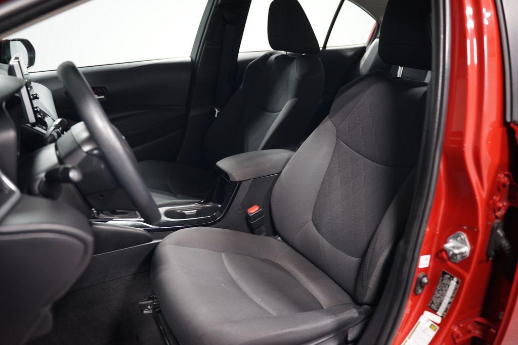 2021 Toyota Corolla LE 23