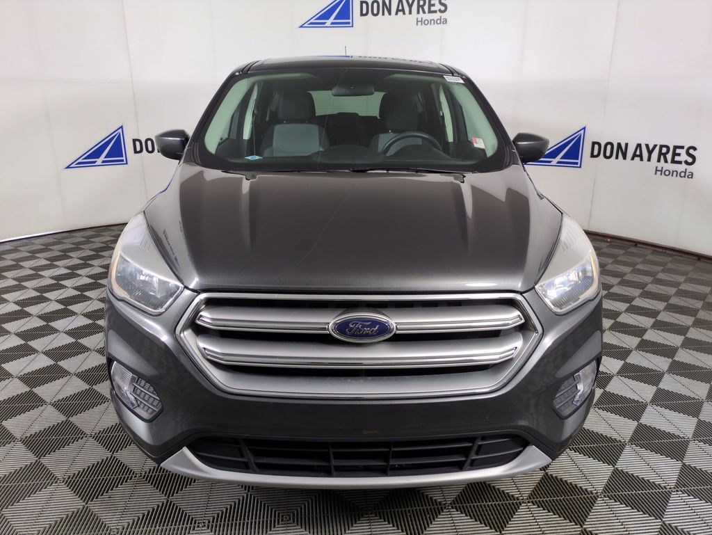 Used 2017 Ford Escape SE For Sale in Fort Wayne, IN