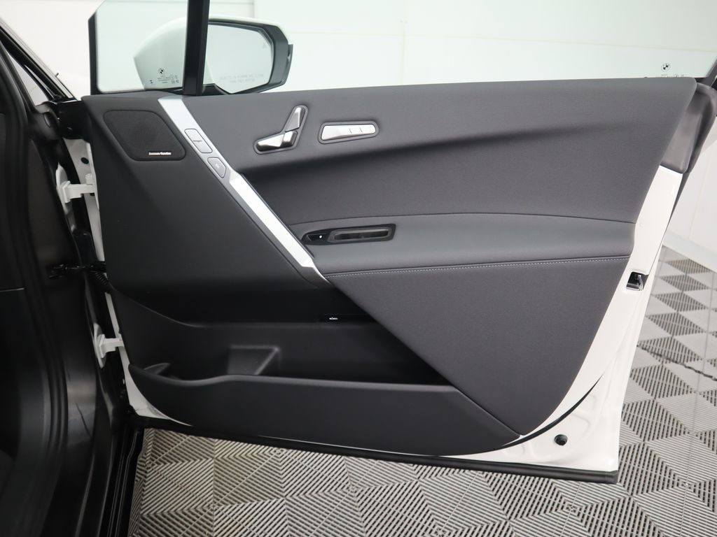 Thumbnail: 2026 BMW iX - 26