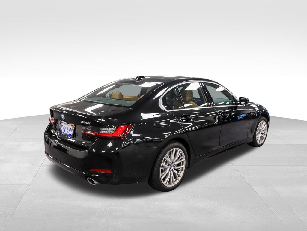 Thumbnail: 2024 BMW 3 Series - 5