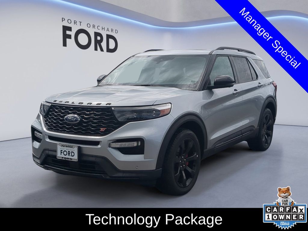 Silver Metallic 2023 Ford Explorer SUV / Crossover All-Wheel Drive Automatic