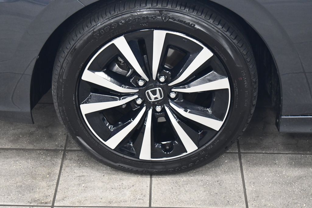 Thumbnail: 2024 Honda Civic - 14
