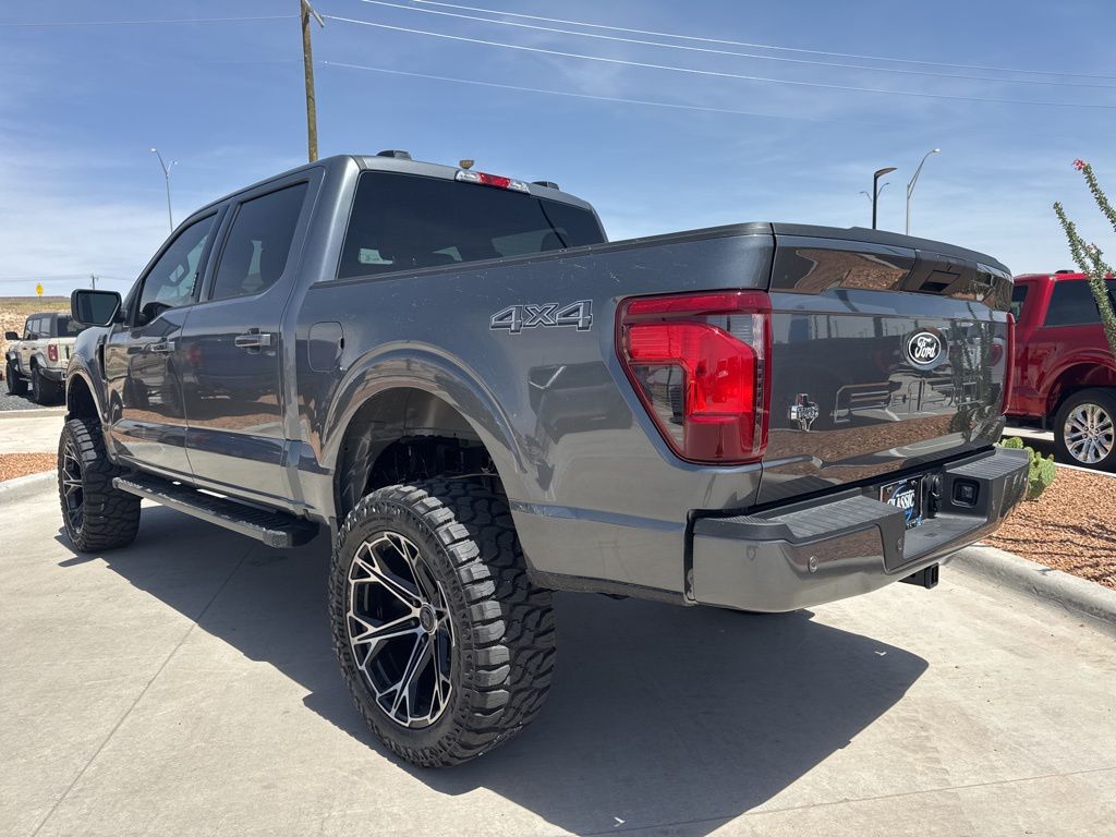 View vehicle photo 5