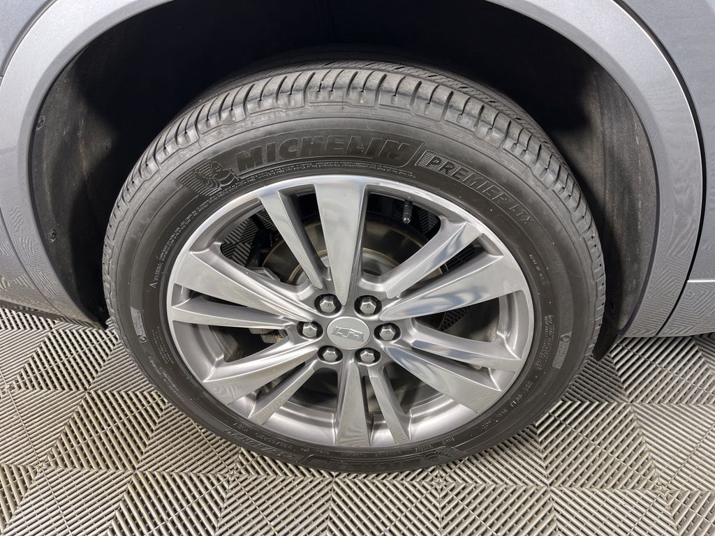 Thumbnail: 2020 Cadillac XT6 - 18