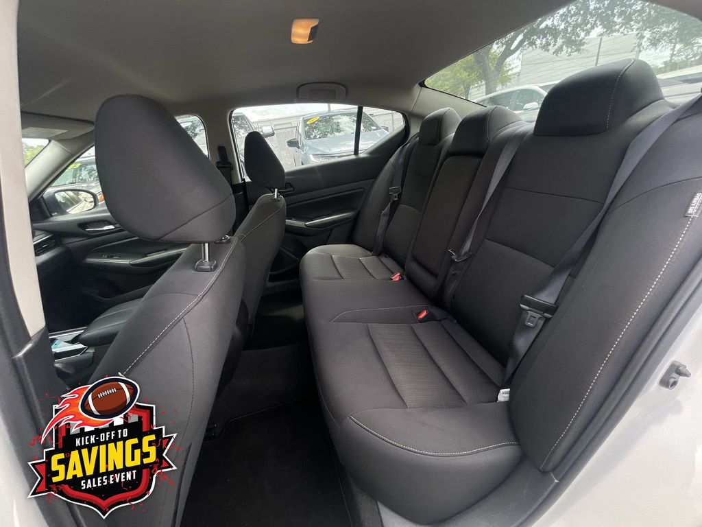 Used 2024 Nissan Altima Sedan