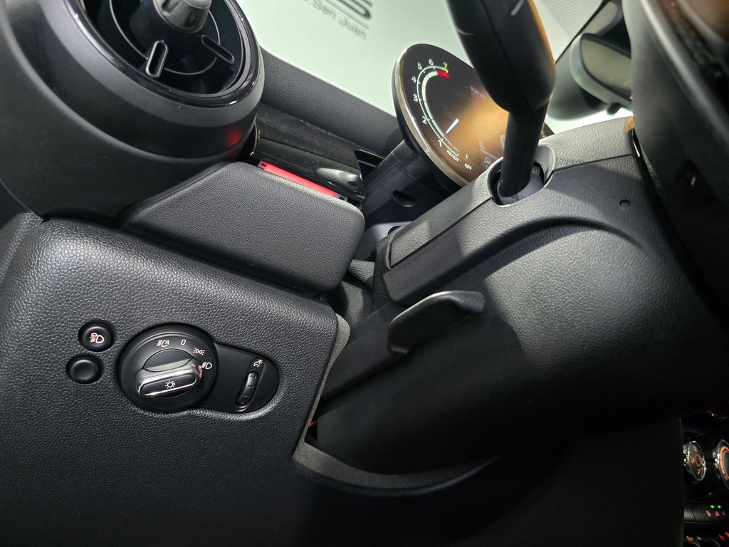 Thumbnail: 2022 MINI Cooper - 14