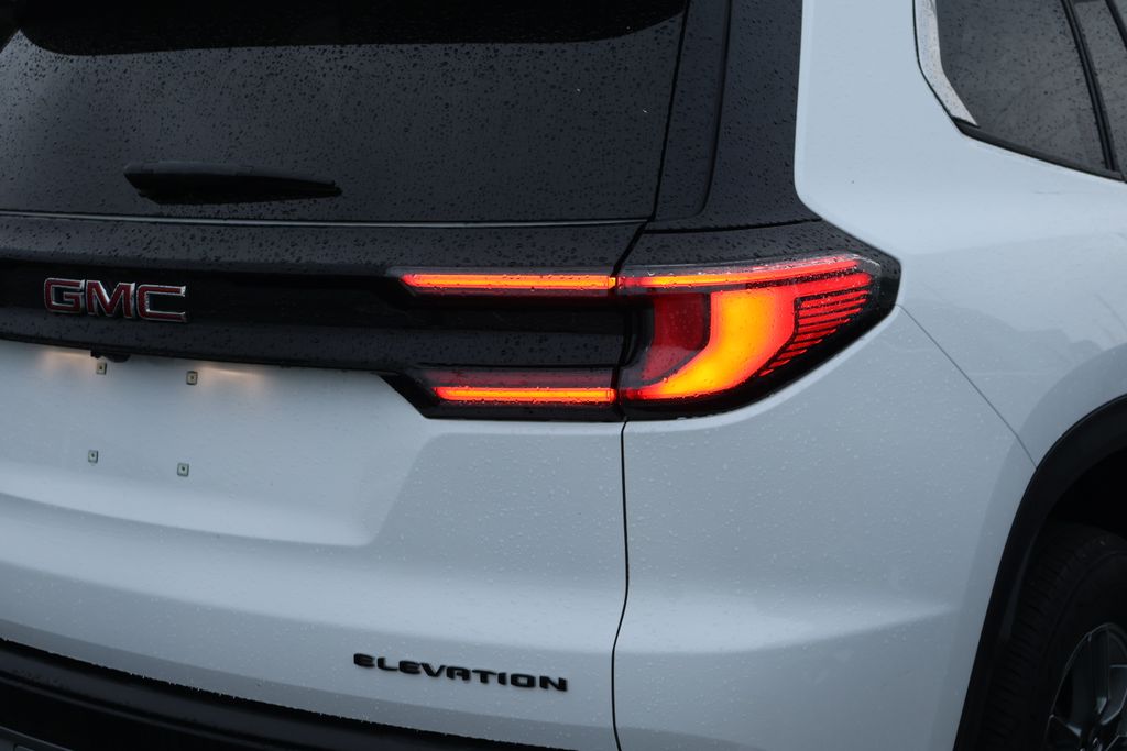 Thumbnail: 2025 GMC Acadia - 8