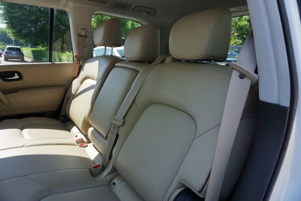 2019 Nissan Armada SL 11