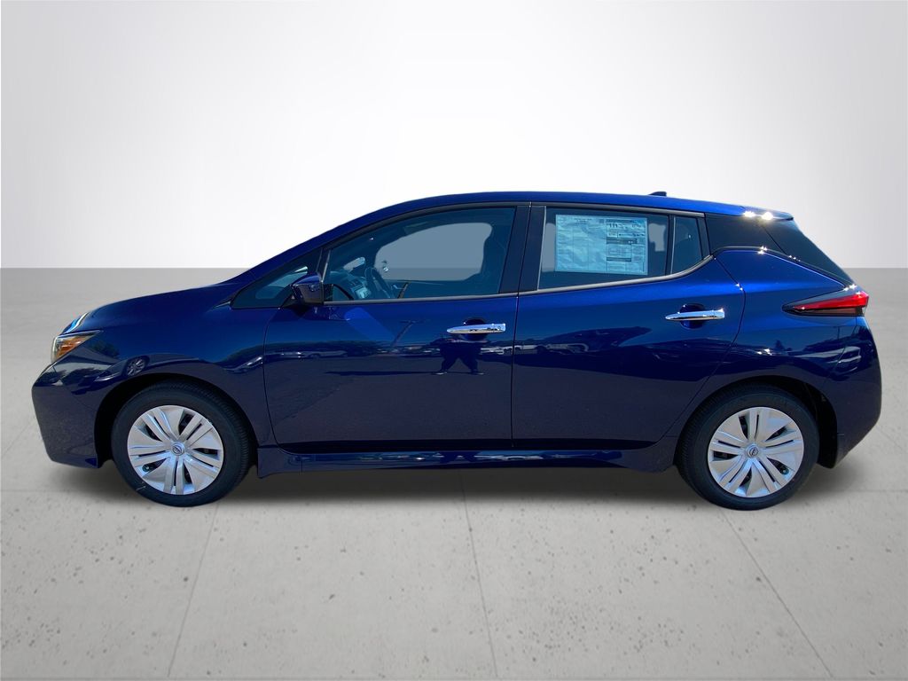 2025 Nissan Leaf S