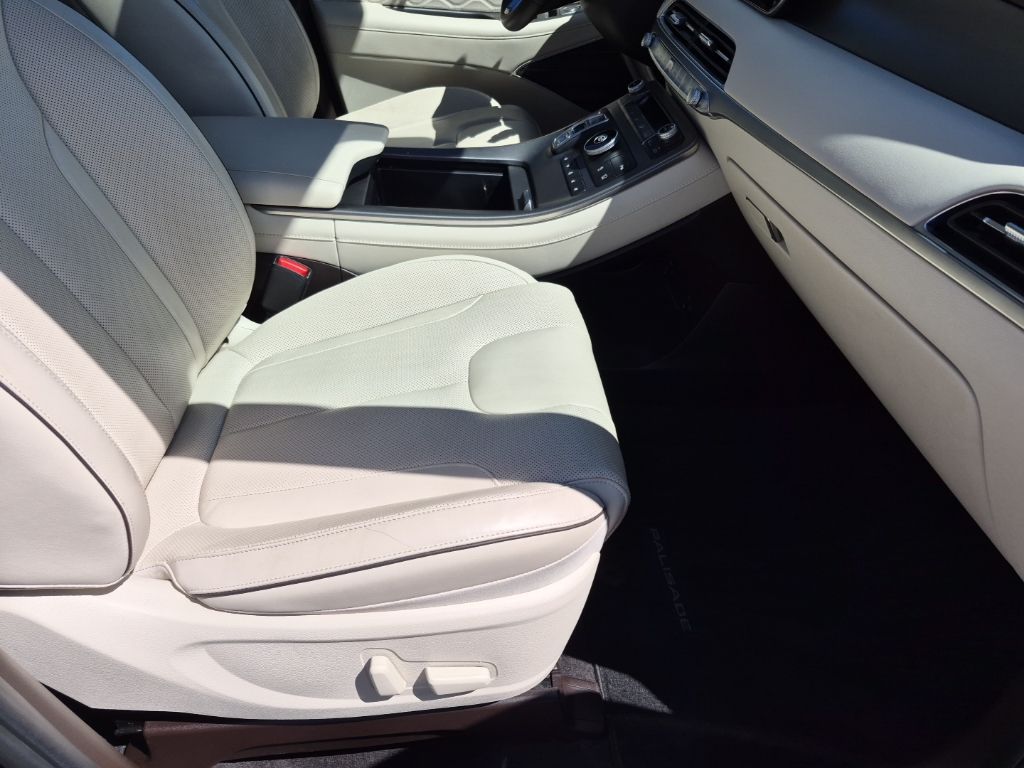 Used Car 2020 Hyundai Palisade  Limited For Sale Under $30,000 In Austin, Texas