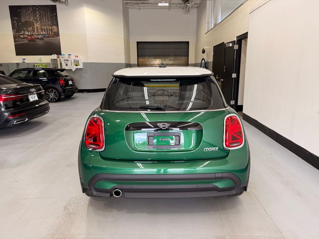 2024 MINI Cooper  4