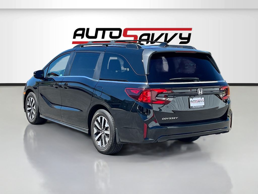 Used 2026 Black Honda EX-L image 5