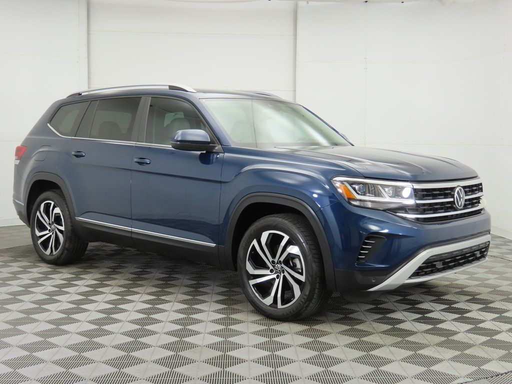 2022 Volkswagen Atlas SEL 3