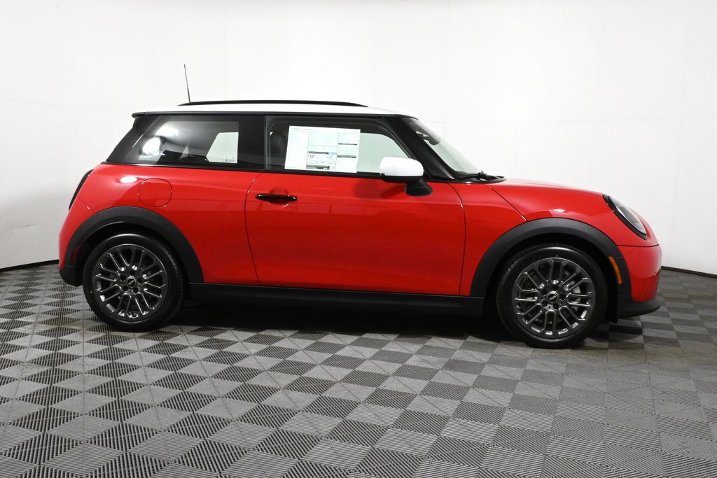 2025 MINI Cooper  8