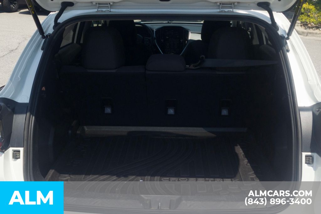 Used 2025 Crystal White Pearl Subaru Premium image 8