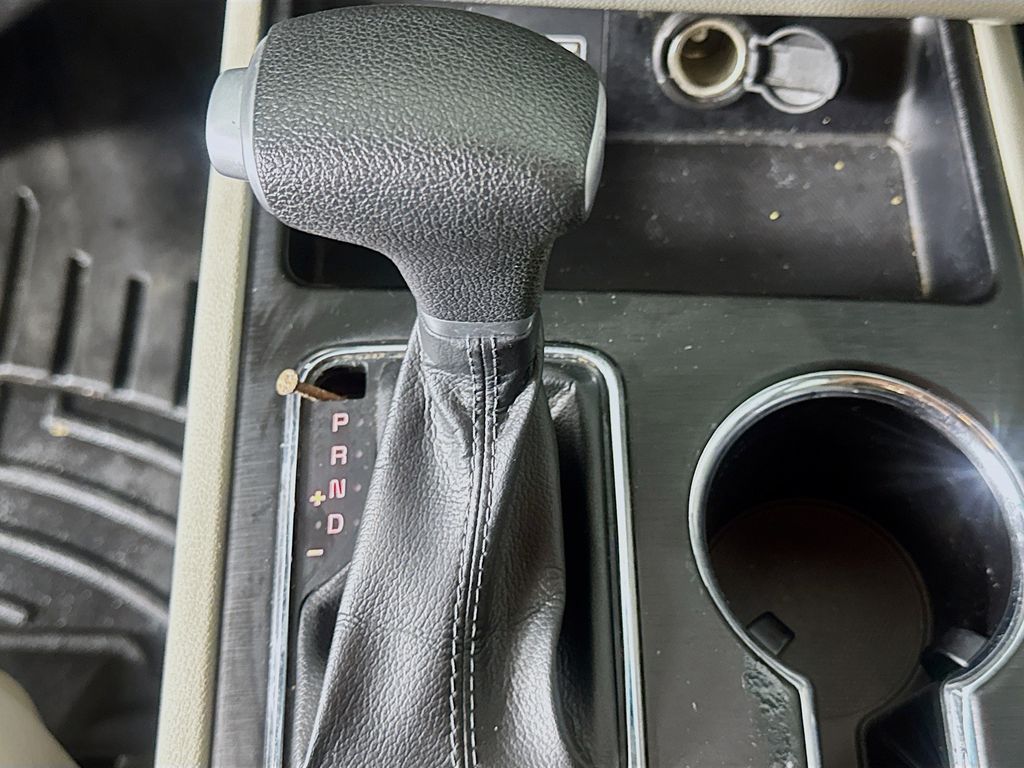 Used Car 2020 Kia Sedona  Lx For Sale Under $20,000 In Austin, Texas