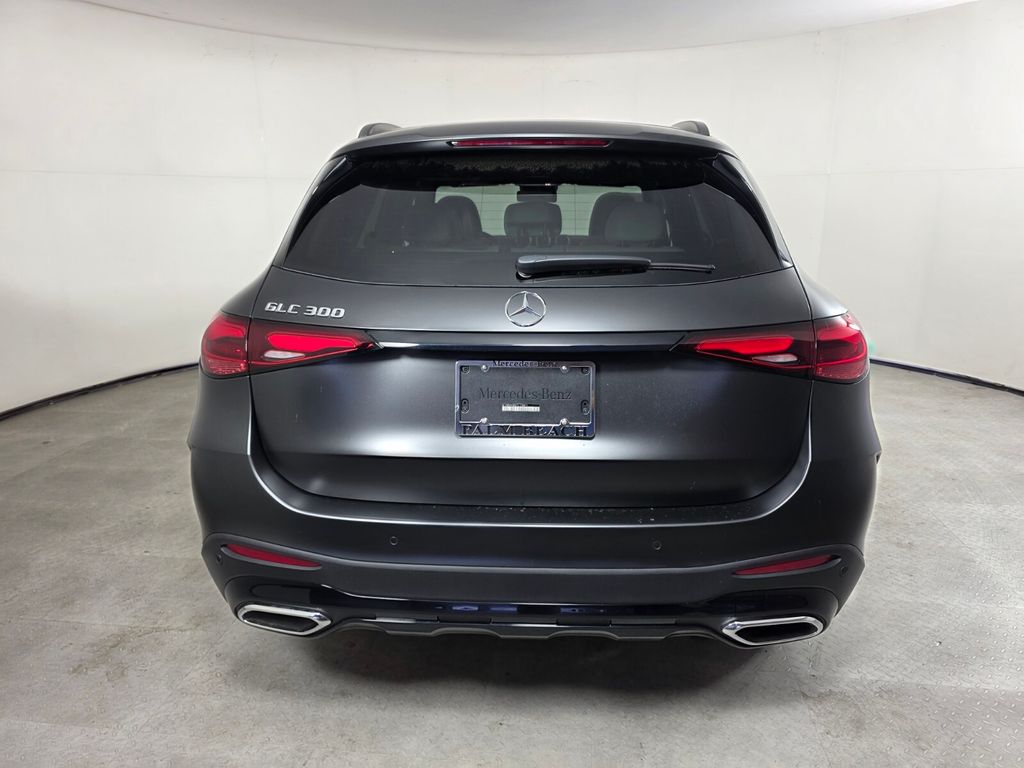 New 2026 Gray Mercedes-Benz GLC 300 image 5