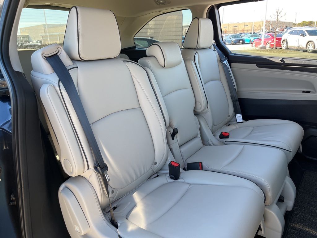 Thumbnail: 2026 Honda Odyssey - 29