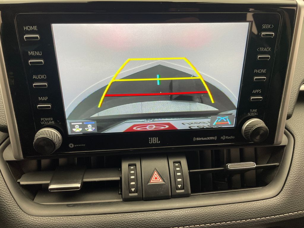 Thumbnail: 2021 Toyota RAV4 - 26