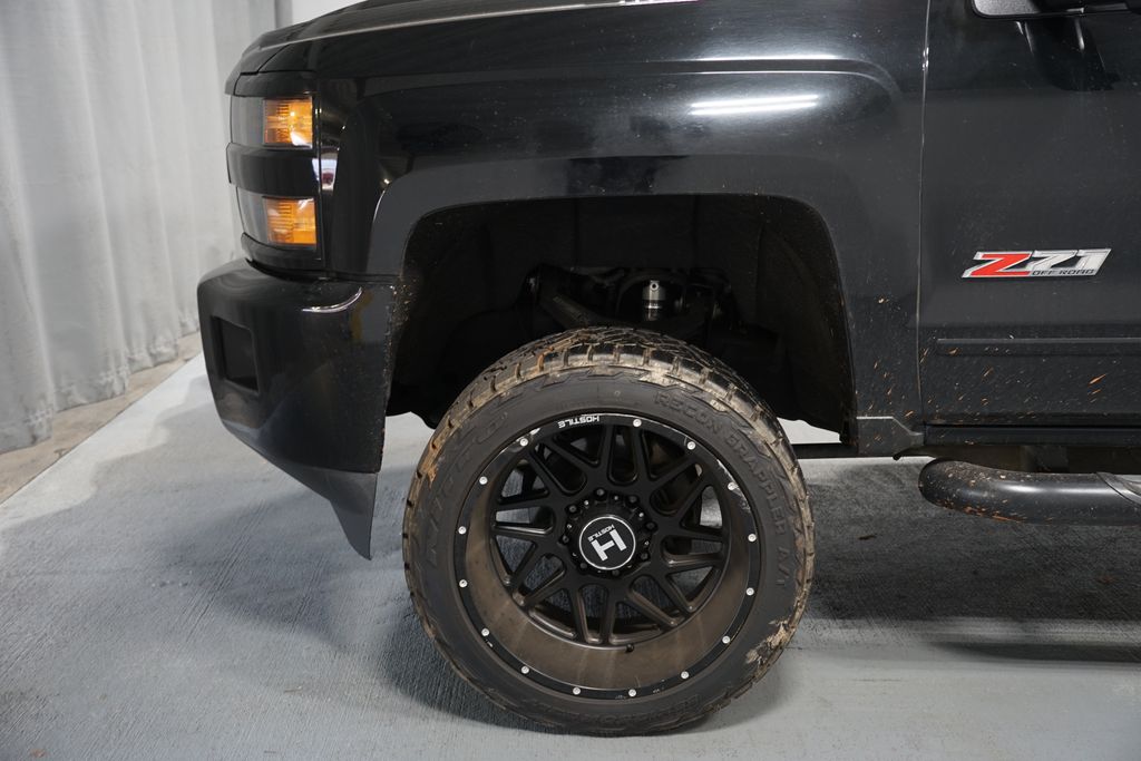 Thumbnail: 2019 Chevrolet Silverado 2500 - 5