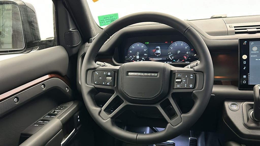 Thumbnail: 2025 Land Rover Defender - 24