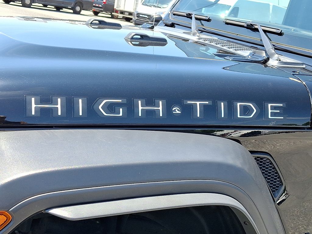 2022 Jeep Wrangler — photo 30