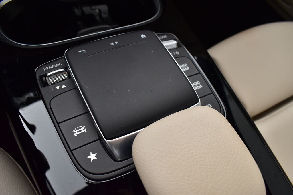 Thumbnail: 2023 Mercedes-Benz CLA - 22