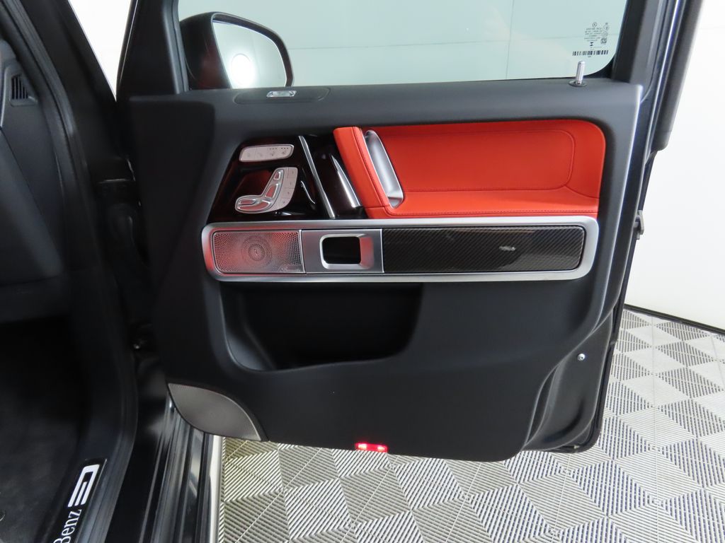2025 Mercedes-Benz G-Class  27