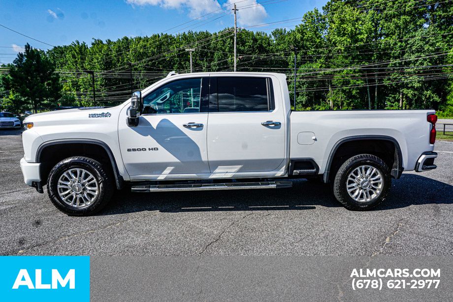 Used 2020 Beige Chevrolet High Country image 7