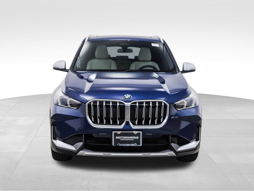 2024 BMW X1 xDrive28i 8