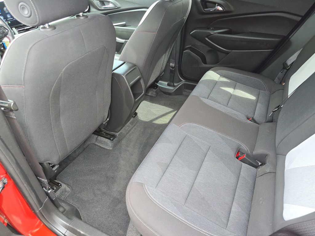 Used 2024 Red Chevrolet 1RS image 20