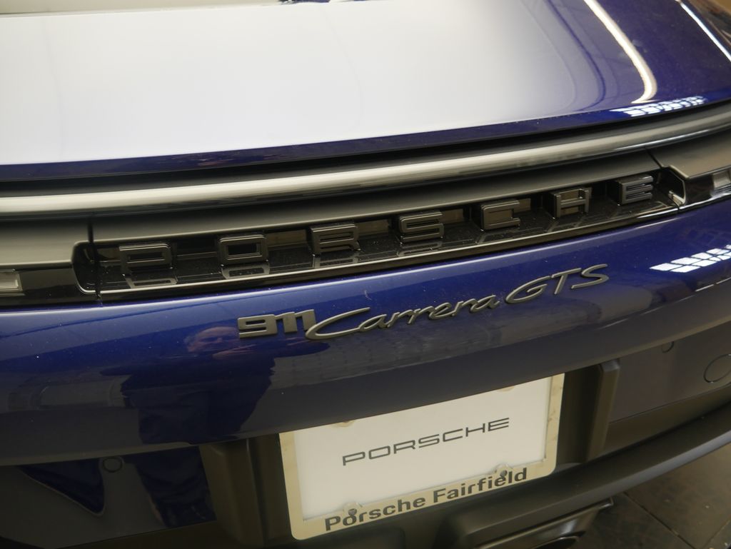 Thumbnail: 2026 Porsche 911 - 12