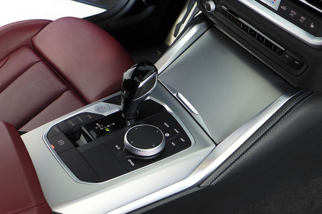 Thumbnail: 2022 BMW 4 Series - 16