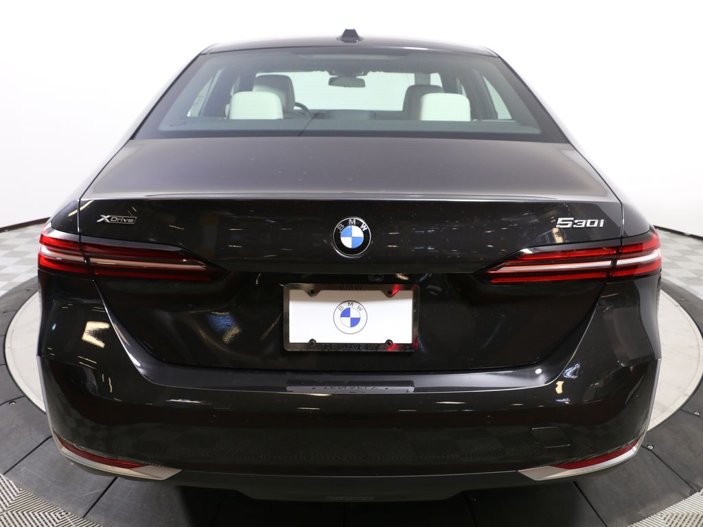 2024 BMW 5 Series 530i xDrive 4