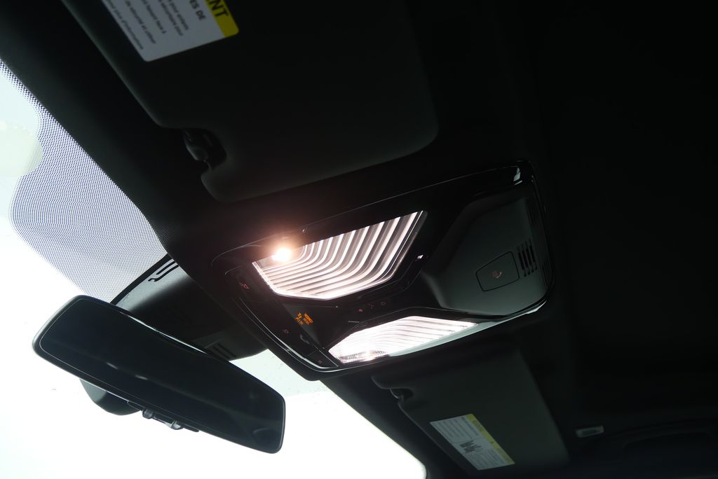 Thumbnail: 2026 BMW 3 Series - 19