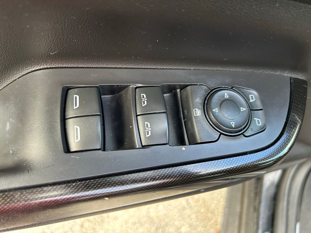 Thumbnail: 2021 GMC Acadia - 17