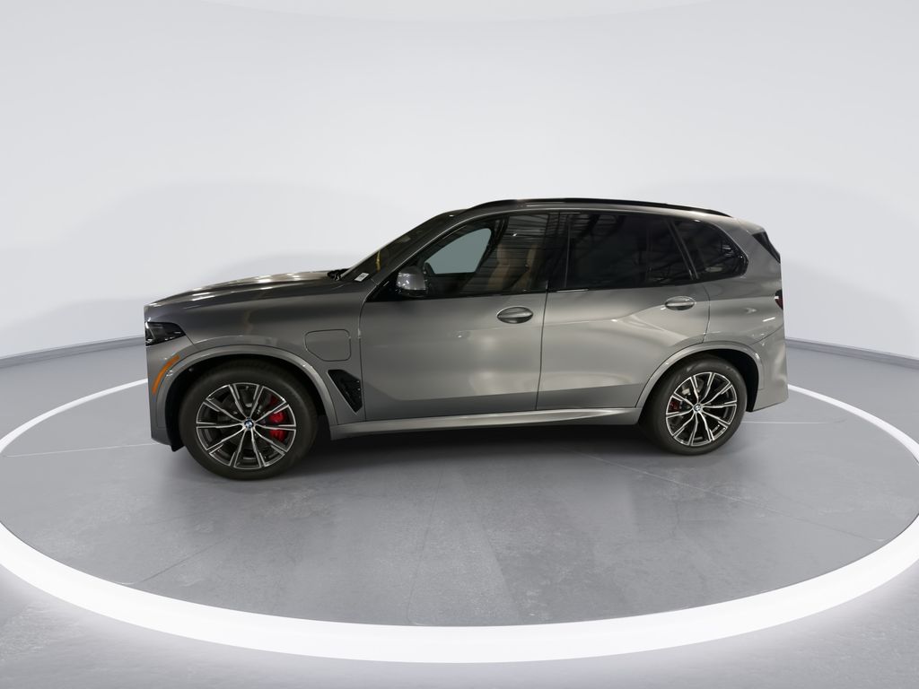Thumbnail: 2026 BMW X5 - 4