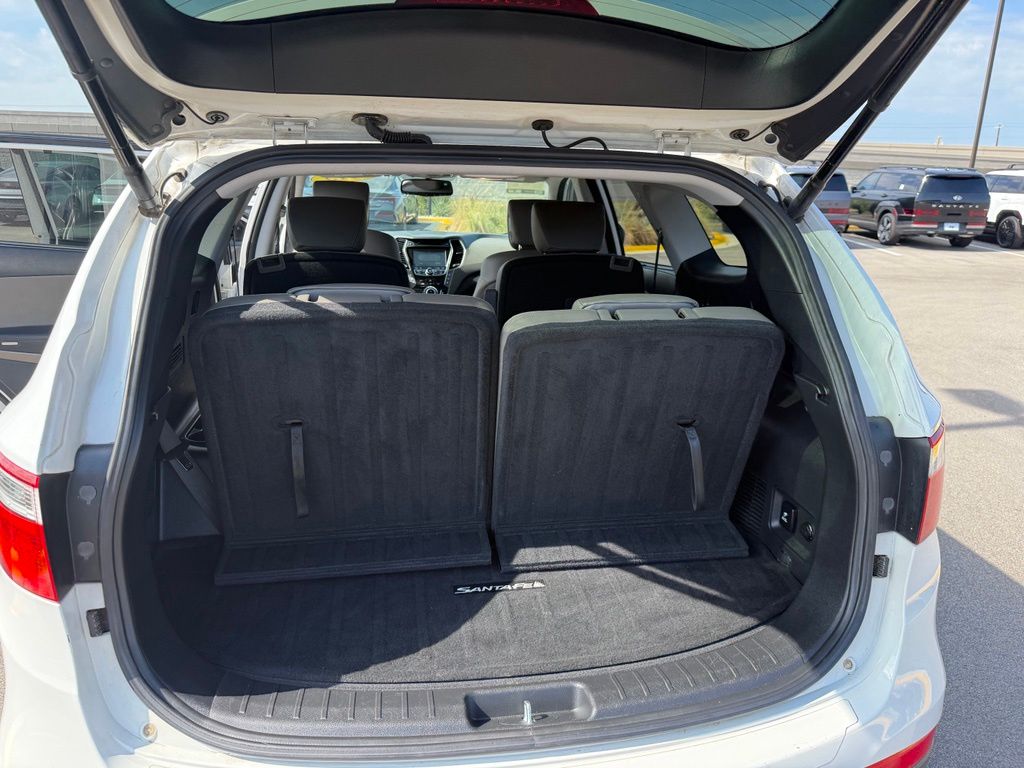 Thumbnail: 2015 Hyundai Santa Fe - 24