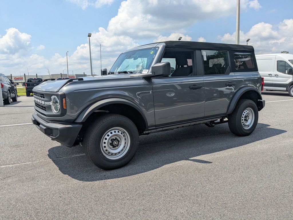 2025 Ford Bronco 