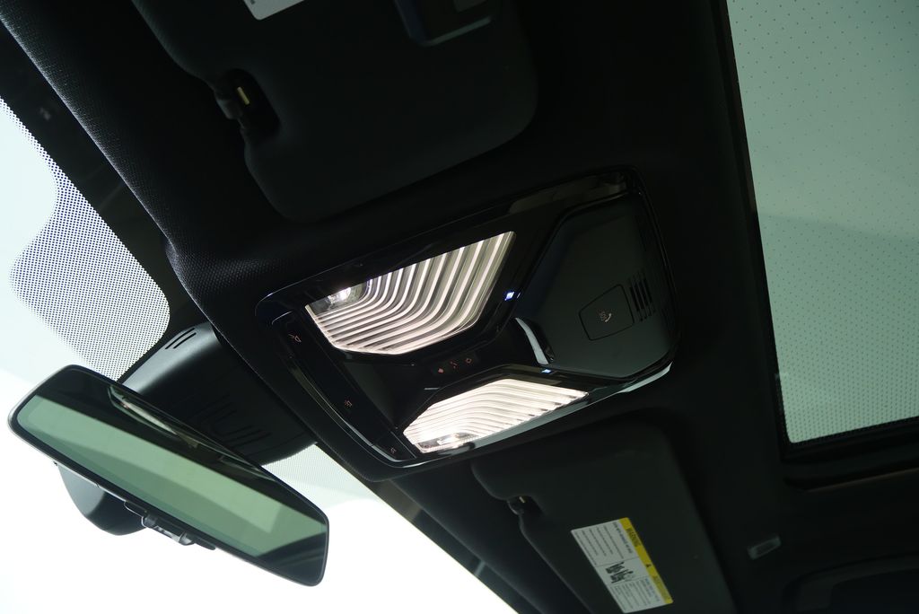 Thumbnail: 2021 BMW X5 - 22