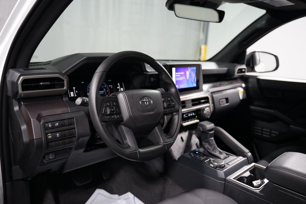 2025 Toyota Tacoma SR5 12