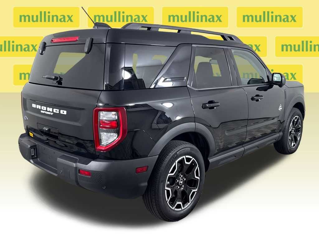 Certified Used 2025 Black Ford Outer Banks image 4