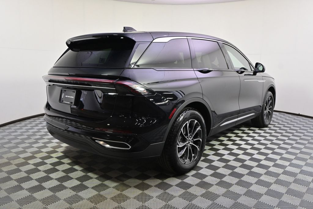 New 2026 Black Lincoln Premiere image 7